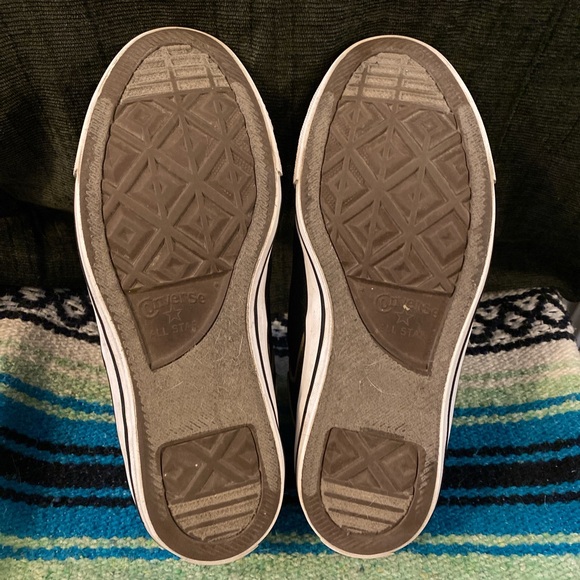 Padded Converse - Picture 3 of 5